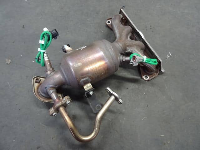 Exhaust Manifold SUZUKI Swift 2017 DAA-ZC53S 1411052R00H02 — photo 1