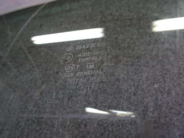 Front Left Door Windshield SUZUKI Swift 2017 DAA-ZC53S 8450252R11 — photo 4