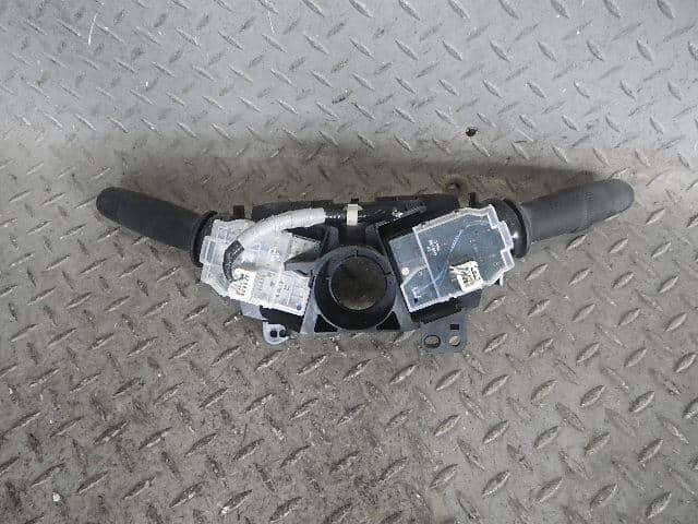 Combination Switch HONDA 2015 DBA-JF1 35251TV0B01 — photo 2