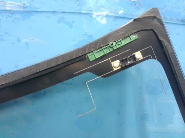 Front Windshield SUZUKI Swift 2020 DAA-ZC53S — photo 5