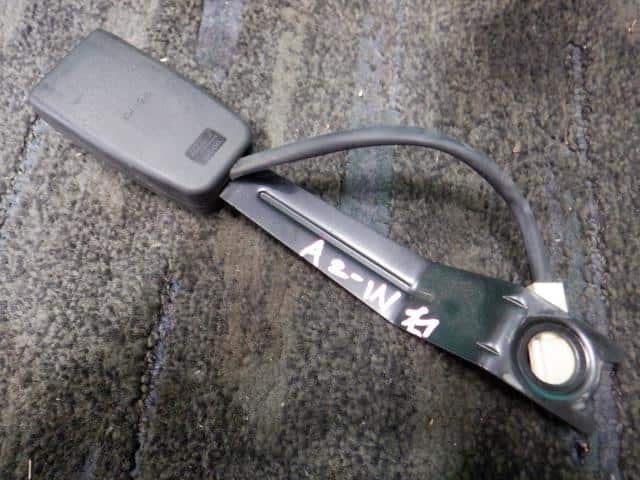 Driver's Seat Seat Belt MAZDA Az wagon 2007 DBA-MJ22S 1A7057900B5 — photo 4