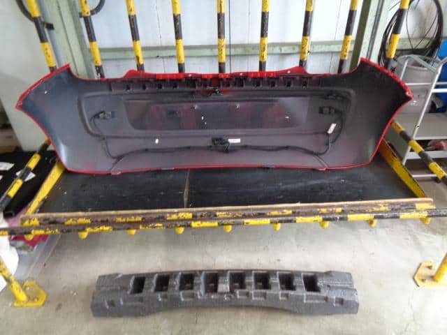 Rear Bumper Assembly VOLKSWAGEN Up! 2013 DBA-AACHY — photo 2