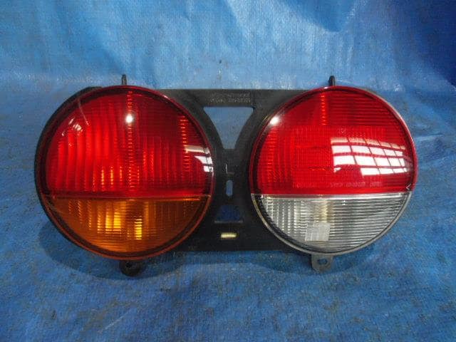 Left Tail Light MITSUBISHI Minicab 2010 GBD-U62 — photo 1