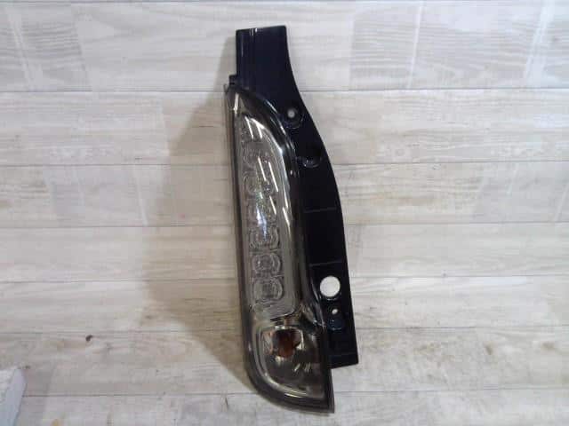Left Tail Light SUZUKI Spacia 2014 DBA-MK32S 3567081M11 — photo 1