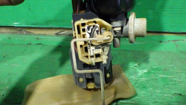 Fuel Pump HONDA Acty 2005 GD-HH6 — photo 3