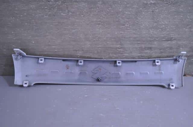 Radiator Grille SUZUKI MR Wagon 2011 DBA-MF33G — photo 9