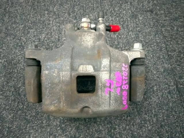 Front Left Caliper MITSUBISHI Delica D5 2012 DBA-CV2W — photo 1