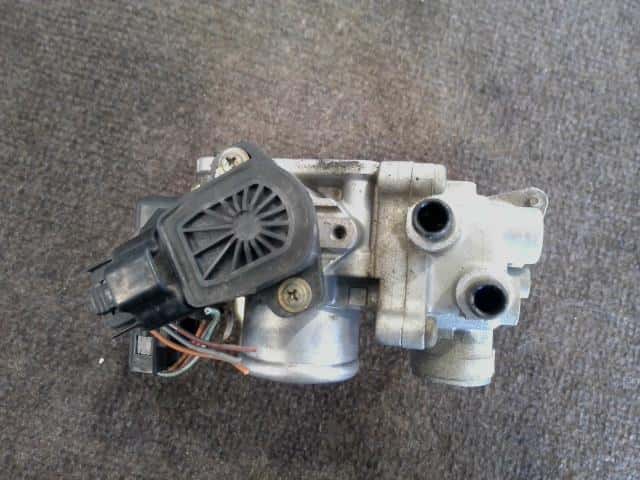 Throttle Body SUZUKI Wagon R 2002 TA-MC22S 1340073H50 — photo 4