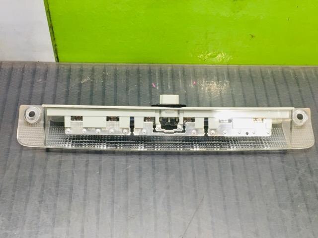 Light TOYOTA Estima 2007 DBA-ACR50 — photo 1