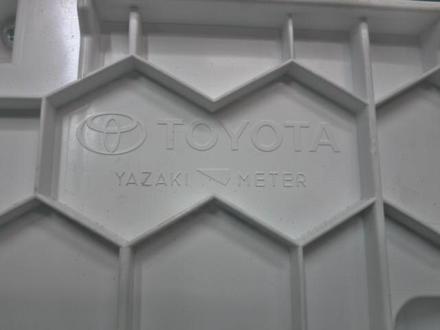 Speedometer TOYOTA Prius 2016 DAA-ZVW51 — photo 3