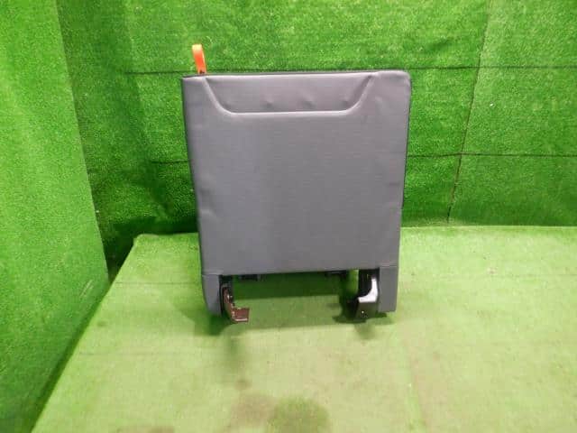 Rear Seat HONDA 2018 HBD-JJ2 82531TXAJ01ZB — photo 6