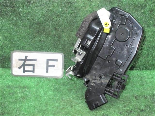 Door Lock Solenoid NISSAN Cube 2008 DBA-Z12 — photo 2