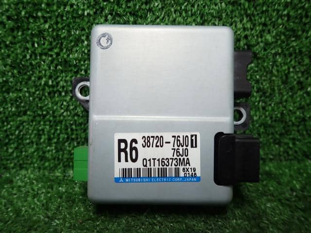Power Steering Computer SUZUKI Jimny 2016 ABA-JB23W 3872076J01 — photo 1