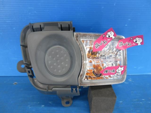 Left Side Marker Light TOYOTA Prius 2011 DAA-ZVW30 — photo 1