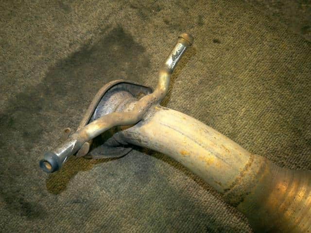 Exhaust Center Muffler SUZUKI Solio 2011 DBA-MA15S 1425054M00 — photo 3