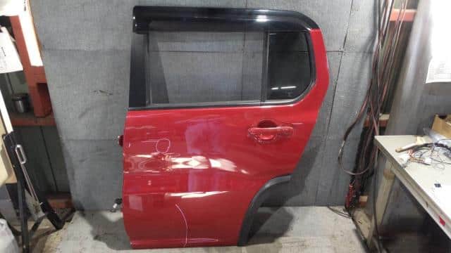 Rear Left Door Assembly SUZUKI Hustler 2015 DBA-MR31S 6800465P00 — photo 1