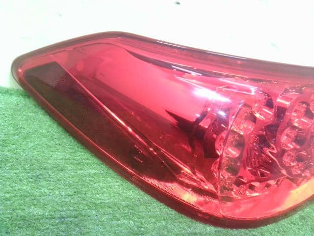 Left Tail Light NISSAN Fuga 2010 DBA-KNY51 — photo 2