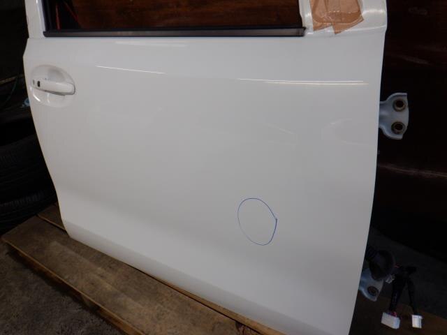 Front Right Door Assembly TOYOTA Passo 2011 DBA-KGC30 — photo 4