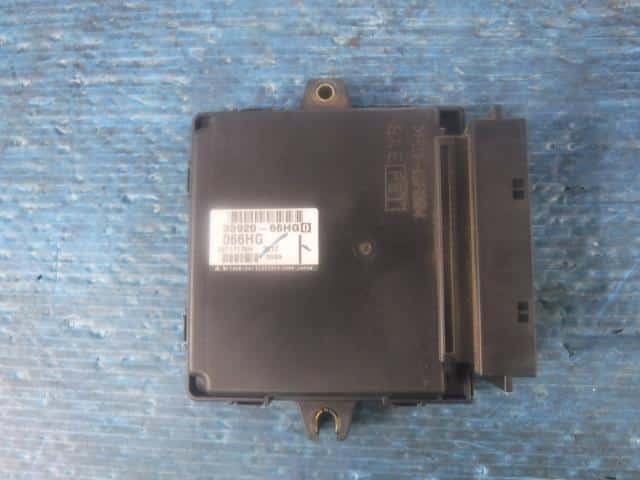 Engine Control Unit SUZUKI Every 2003 LE-DA62V 3392066HG0 — photo 2