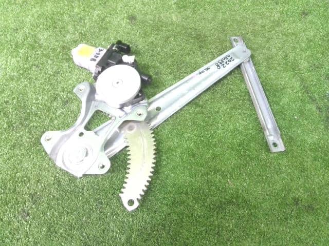 Rear Right Door Regulator NISSAN Note 2016 DBA-E12 — photo 2