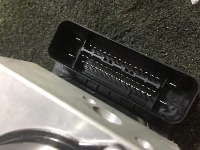 ABS Actuator NISSAN Murano 2007 CBA-PZ50 — photo 2