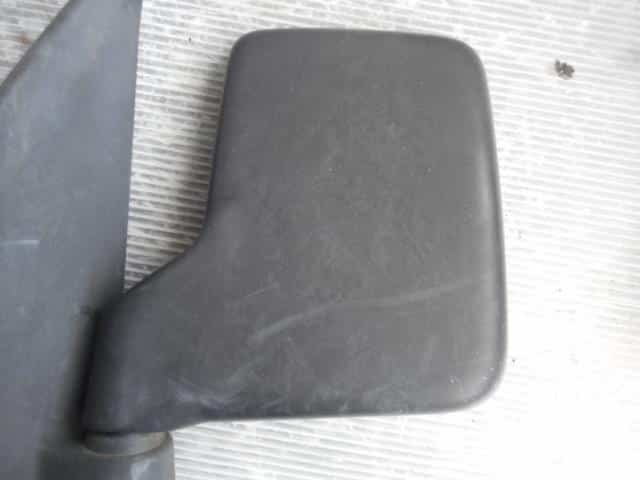 Left Side Mirror SUZUKI Every 2016 HBD-DA17V 8470264P00 — photo 2