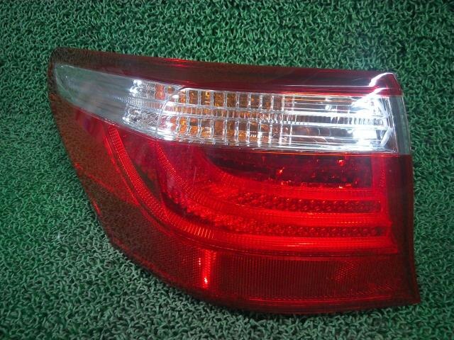 Left Tail Light TOYOTA Lexus ls 2007 DBA-USF40 — photo 1