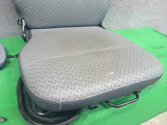 Driver's Seat SUZUKI Carry 2014 EBD-DA16T — photo 2