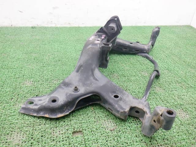Front Member SUBARU R2 2004 CBA-RC1 20101KG000 — photo 3