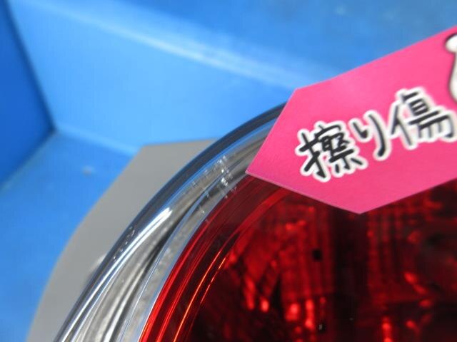 Right Tail Light TOYOTA Spade 2012 DBA-NCP141 — photo 3