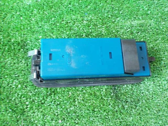 Power Window Switch MAZDA Spiano 2005 CBA-HF21S — photo 2