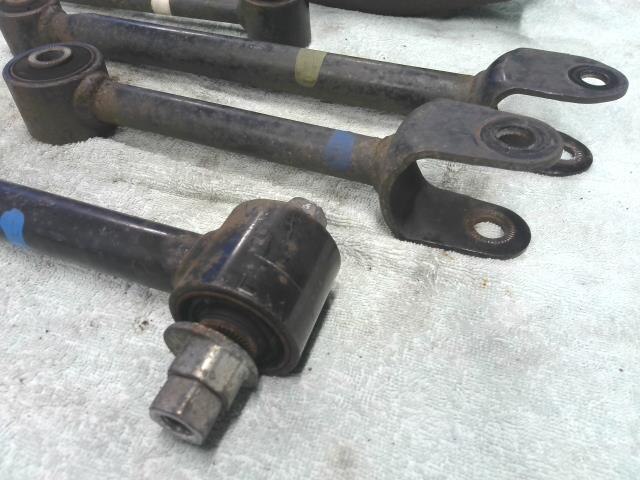 Rear Left Lower Control Arm TOYOTA Lexus is 2011 DBA-GSE20 — photo 8