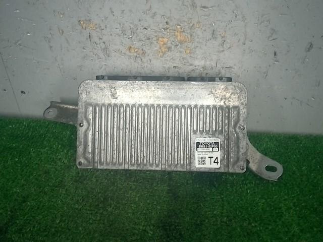 Engine Control Unit TOYOTA Ractis 2011 DBA-NSP120 — photo 1