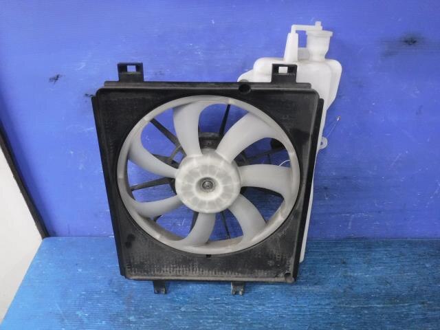 Radiator Cooling Fan TOYOTA Passo 2017 DBA-M700 — photo 3