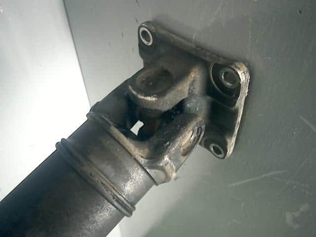 Rear Propeller Shaft NISSAN Serena 2010 DBA-FNC26 — photo 2