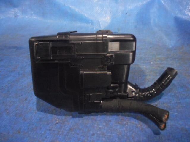 Fuse Box TOYOTA Passo 2020 5BA-M700 — photo 4