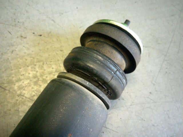 Rear Right Shock Absorber SUZUKI Lapin 2017 DBA-HE33S 4181080PA1 — photo 2