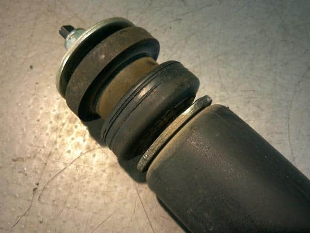 Rear Left Shock Absorber SUZUKI Lapin 2017 DBA-HE33S 4181080PA1 — photo 2