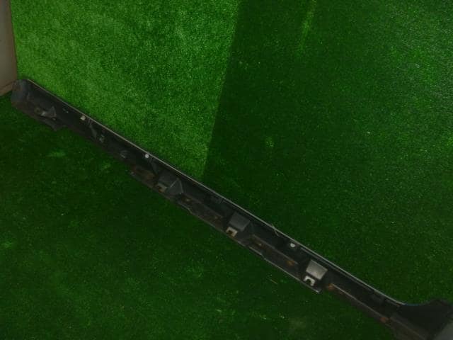 Left Side Step NISSAN March 2002 UA-BK12 — photo 5