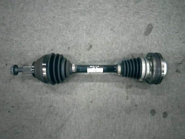 Front Left Drive Shaft VOLKSWAGEN Golf R 2014 ABA-AUCJXF 5Q0407271AP — photo 1