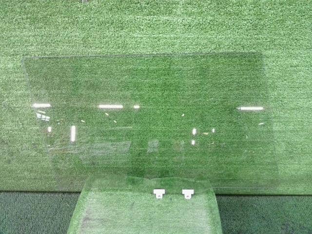 Front Right Door Windshield MAZDA Flair crossover 2016 DAA-MS41S 1A0758511C — photo 1