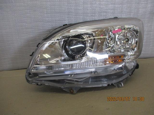 Left Headlight TOYOTA Mark X Zio 2007 DBA-ANA10 — photo 2