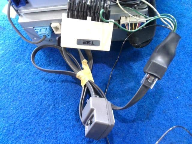 Car Navigation TOYOTA Crown Majesta 2005 DBA-UZS187 8642130010 — photo 5