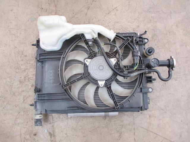 Condenser NISSAN Dayz roox 2015 DBA-B21A — photo 2