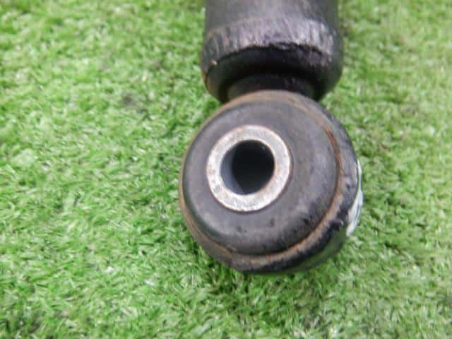 Rear Right Shock Absorber HONDA Acty 2014 EBD-HA9 — photo 4