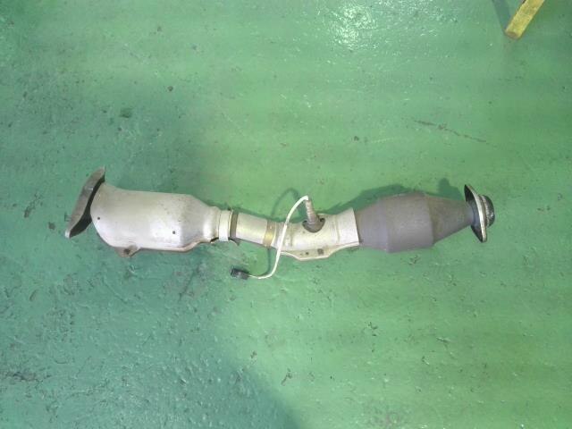 Front Exhaust Pipe NISSAN Ad 2008 DBF-VY12 — photo 1
