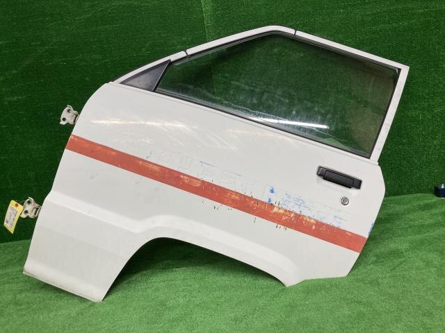 Front Left Door Assembly TOYOTA Townace 1990 S-CR27V 6700287018 — photo 1