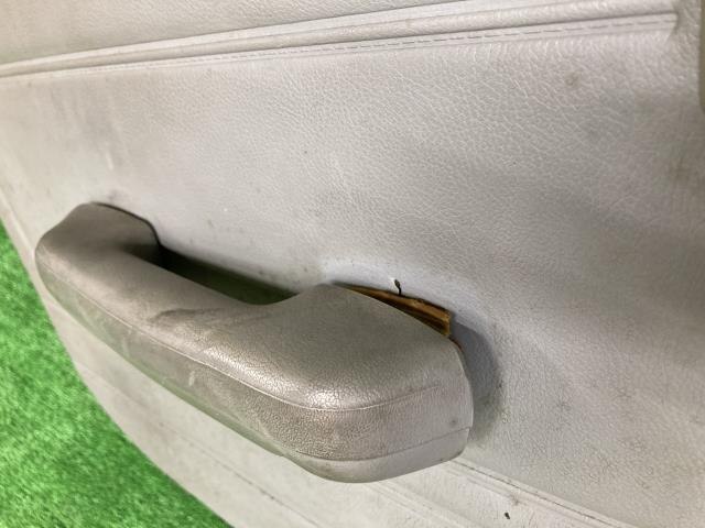 Front Left Door Assembly TOYOTA Townace 1990 S-CR27V 6700287018 — photo 4