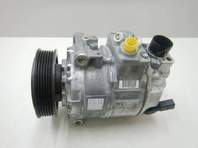 A/C Compressor VOLKSWAGEN Tiguan 2012 ABA-5NCCZ 1K0820859S — photo 1
