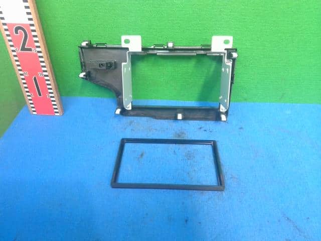 Interior Parts HONDA Fit 2017 DBA-GK4 — photo 4